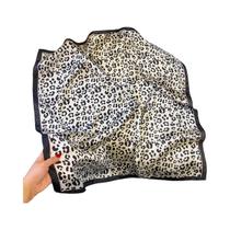 Lenço De Seda Com Estampa De Leopardo 70X70cm Para Mulheres, Xale Quadrado De Design Luxuoso, Lenço De Seda Com Estampa De Leopardo 70X70cm Para Mulheres, Xale Quadrado De Design Luxuoso,