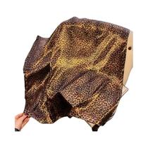 Lenço De Seda Leve Com Estampa De Leopardo De 90cm Para Mulheres, Acabamento Satin, Versátil E Chic