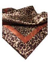 Lenço Seda Animal Print