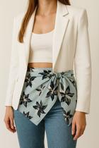 Lenço tecido crepe leve azul e cinza floral tendência verão Lenço tecido crepe leve azul e cinza floral tendência verão