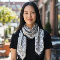 Lenço Xale Echarpe Feminino De Cetim Seda 90x90cm Estampado Lenço Xale Echarpe Feminino De Cetim Seda 90x90cm Estampado