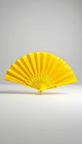Leque Artesanal Paetê Amarelo - 41cm Abertura Leque Artesanal Paetê Amarelo - 41cm Abertura