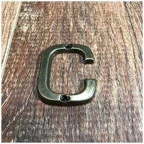 Letra C Residencial Pequena Envelhecida Para Apartamento