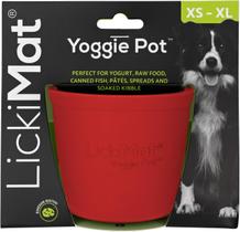 LickiMat Yoggie Pot Brinquedo Recheavel e Dispensador de petiscos Para Cães - Vermelho LickiMat Yoggie Pot Brinquedo Recheavel e Dispensador de petiscos Para Cães - Vermelho