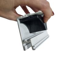 Limitador Batedor central Plástico Porta/janela 100 Unid - Alumínios Cometa Limitador Batedor central Plástico Porta/janela 100 Unid - Alumínios Cometa