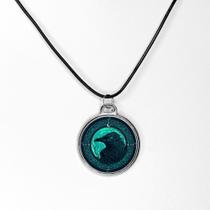 Lindo amuleto colar pingente ate corvo de odin em resina