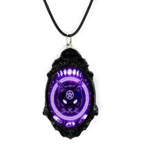 Lindo colar pingente em resina arte gato preto pentagrama