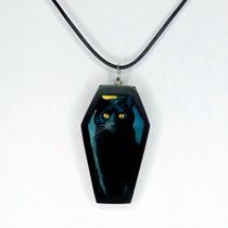 Lindo colar shaker caixão gato preto arte resinada