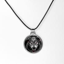 Lindo colaramuleto quertipo de poder lobo da furia resinado