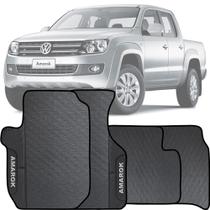 Lindo jogo de tapete emborrachado com acabamento preto espcífico presonalizado com o nome do carro volkswagen amarok Lindo jogo de tapete emborrachado com acabamento preto espcífico presonalizado com o nome do carro volkswagen amarok