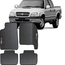 Lindo jogo tapete 4 peças carro automotivo na cor preto chevrolet s10 2009 a 2012 todos emborracahd