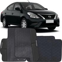 Lindo jogo tapete 4 peças carro automotivo na cor preto nissan versa 2010 a 2020 todos emborracahdo