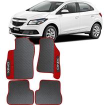 Lindo jogo tapete 4 peças carro automotivo na cor vermelho chevrolet onix 2017 a 22019 todos emborr