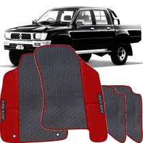 Lindo jogo tapete 4 peças carro automotivo na cor vermelho toyota hilux cabinde dubla 1996 a 2000 todos emborracahdo ec