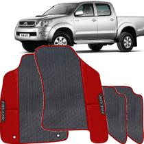 Lindo jogo tapete 4 peças carro automotivo na cor vermelho toyota hilux cabinde dubla 2009 a 2011 todos emborracahdo ec