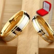 Lindo Par Alianças Em Liga De Titânio Banhado Ouro 18k Lindo Par Alianças Em Liga De Titânio Banhado Ouro 18k