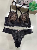 Lingerie com bojo e com aro Lingerie com bojo e com aro