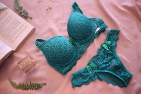 Lingerie Malu renda verde