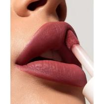 Lip Blush Batom Cor Única - Multifuncional Alyce Gontijo Lip Blush Batom Cor Única - Multifuncional Alyce Gontijo