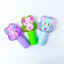 Lip gloss glitter formato borboleta infantil com bonequinha divertido