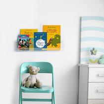 Livreiro de Parede em Acrílico 65x12x6cm Livreiro de Parede em Acrílico 65x12x6cm