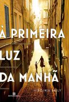 Livro - à primeira luz da manhã Livro - à primeira luz da manhã