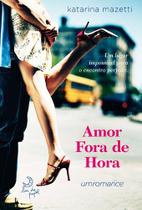 Livro - Amor fora de hora Livro - Amor fora de hora