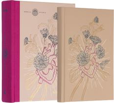 Livro - Bíblia Diária NVI, Tecido sobre capa dura, Coração florido, Leitura Perfeita – Comece sua jornada de 365 dias com a Bíblia em qualquer momento do ano