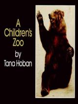 Livro - ChildrenS Zoo, A - HARPERCOLLINS USA Livro - ChildrenS Zoo, A - HARPERCOLLINS USA