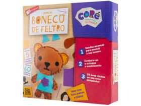 Livro de Atividades Boneco de Feltro com Acessórios Livro de Atividades Boneco de Feltro com Acessórios
