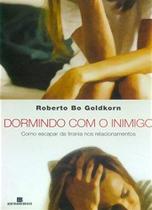 Livro - DORMINDO COM O INIMIGO