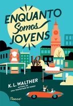 Livro - Enquanto somos jovens Livro - Enquanto somos jovens