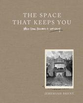 Livro Harvest The Space That Keeps You Jeremiah Brent Livro Harvest The Space That Keeps You Jeremiah Brent
