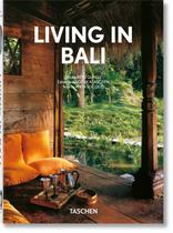 Livro - Living in Bali. 40th Ed.