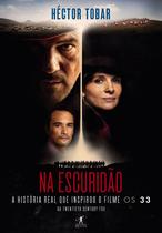 Livro - Na escuridão