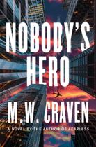 Livro Nobody's Hero: Romance Ben Koenig 2 - Flatiron Books Livro Nobody's Hero: Romance Ben Koenig 2 - Flatiron Books