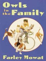 Livro - Owls In The Family - PENGUIN BOOKS