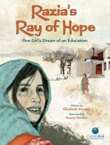 Livro - RaziaS Ray Of Hope - One GirlS Dream Of An Education (Capa Dura) Livro - RaziaS Ray Of Hope - One GirlS Dream Of An Education (Capa Dura)