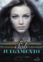Livro - Sob julgamento