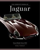 Livro - The Complete Book Of Jaguar: Every Model Since 1935 - Importado - Ingles