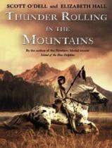 Livro - Thunder rolling in the mountains