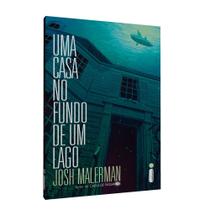 Livro - Uma casa no fundo de um lago Livro - Uma casa no fundo de um lago