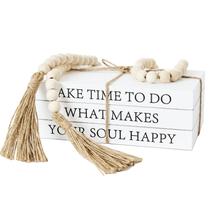 Livros decorativos OMISHE White Faux Books com guirlanda de miçangas de madeira