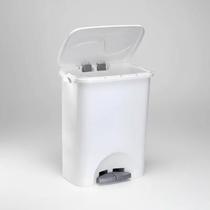 Lixeira 45 Litros AGRAPLAST Branca Plástica com Pedal Modelo 694 Utilizar sacos de 60 litros Lixeira 45 Litros AGRAPLAST Branca Plástica com Pedal Modelo 694 Utilizar sacos de 60 litros