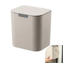 Lixeira 5 Litros Bege Liv Suporte Adesivo de Parede Cozinha Banheiro - LX600BGF Ou Lixeira 5 Litros Bege Liv Suporte Adesivo de Parede Cozinha Banheiro - LX600BGF Ou