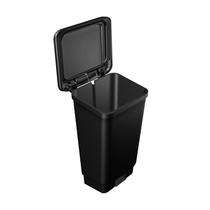 Lixeira 75,0l plast.c/pedal pt vi