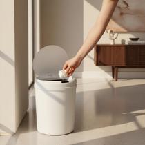 Lixeira Automática 12L com Sensor Toque Recarregável Casa Cozinha Banheiro Escritório Solução Higiênica Prática Eficaz Lixeira Automática 12L com Sensor Toque Recarregável Casa Cozinha Banheiro Escritório Solução Higiênica Prática Eficaz