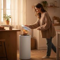 Lixeira Automática Redonda 50 Litros com Sensor de Movimento Tampa Basculante Branca