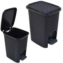 Lixeira c pedal retratil de plast. retangular rattan preto 7l