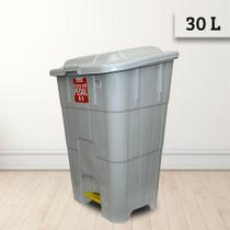Lixeira com Pedal 30 litros Branca Reforçada Luxo Plastica Banheiro Sala Cozinha Quarto Escritório Lixeira com Pedal 30 litros Branca Reforçada Luxo Plastica Banheiro Sala Cozinha Quarto Escritório